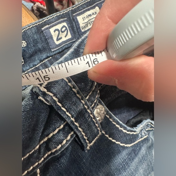 Miss Me Standard Easy Straight 29x31 - Picture 7 of 7